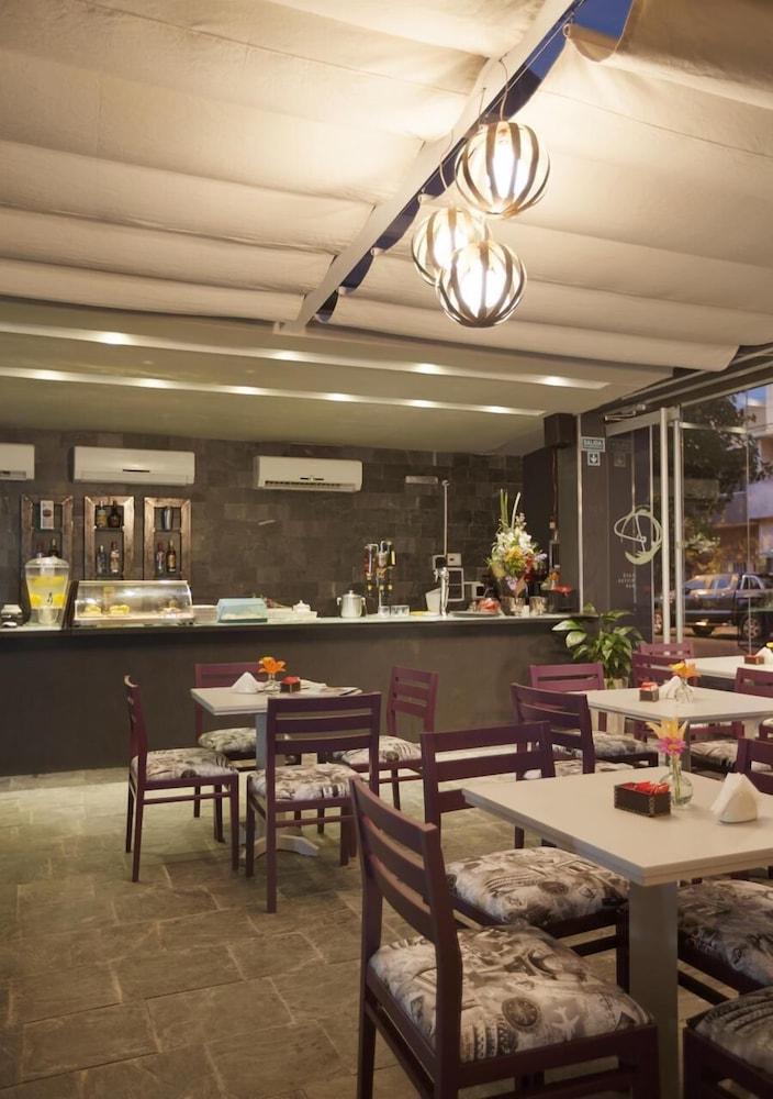 Ambit Boulevard Hotel Boutique Santa Fe Zewnętrze zdjęcie